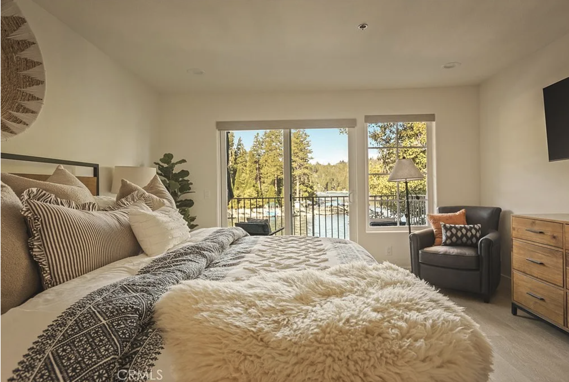 366 Lake Resort property photo 11